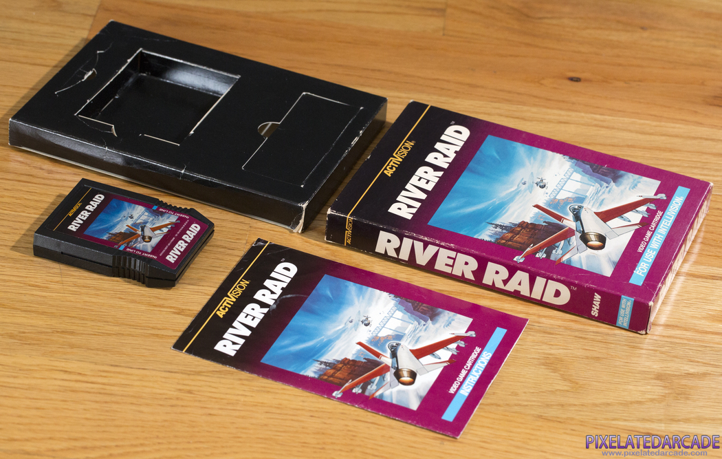 River Raid Cover Art: Box, Manual, Cartridge