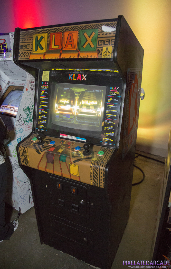 Klax Photo: Klax in Williams Electronics cabinet