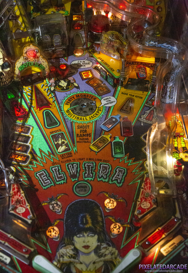 Elvira and the Party Monsters Photo: Elvira and the Party Monsters - Playfield detail