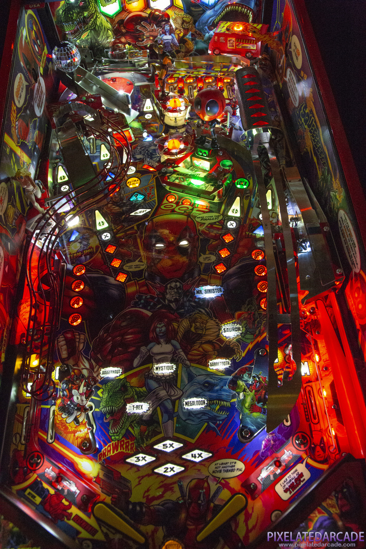 Deadpool Photo: Deadpool - Limited Edition - playfield