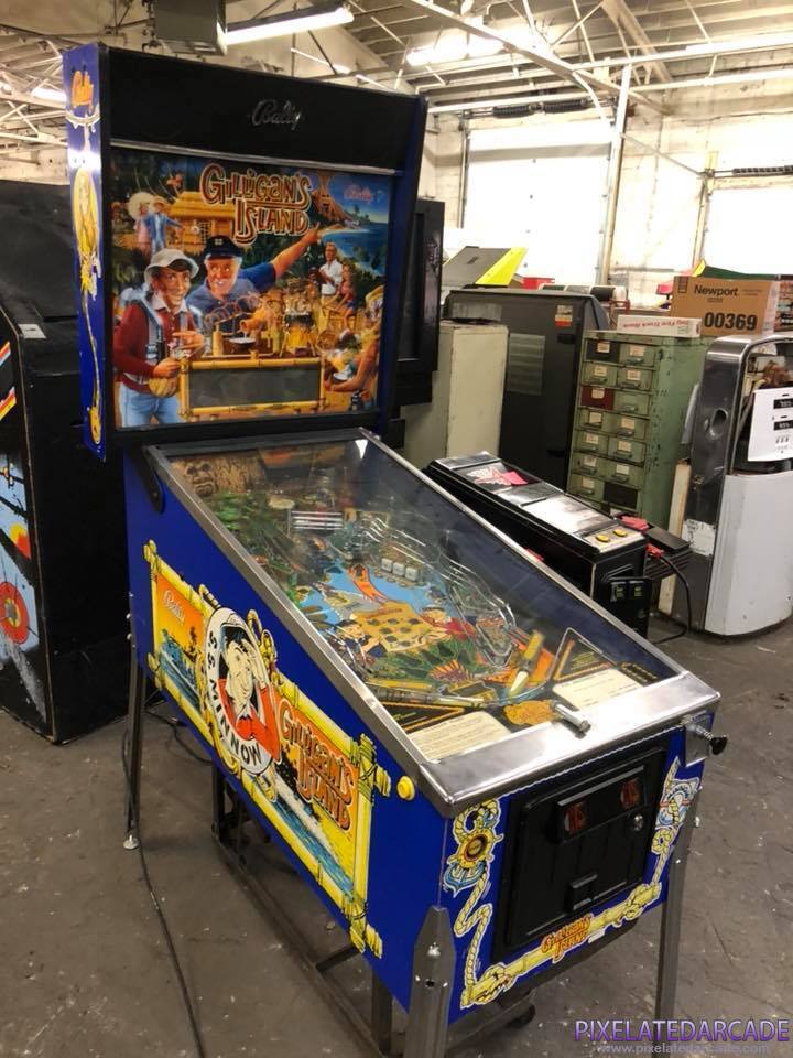 Gilligan's Island Photo: Gilligan's Island pinball cabinet