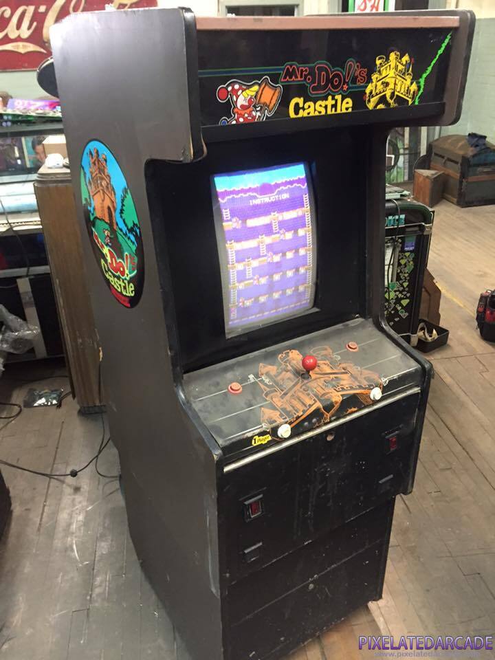 Mr. Do!'s Castle Photo: Mr. Do!'s Castle in Zaxxon cabinet