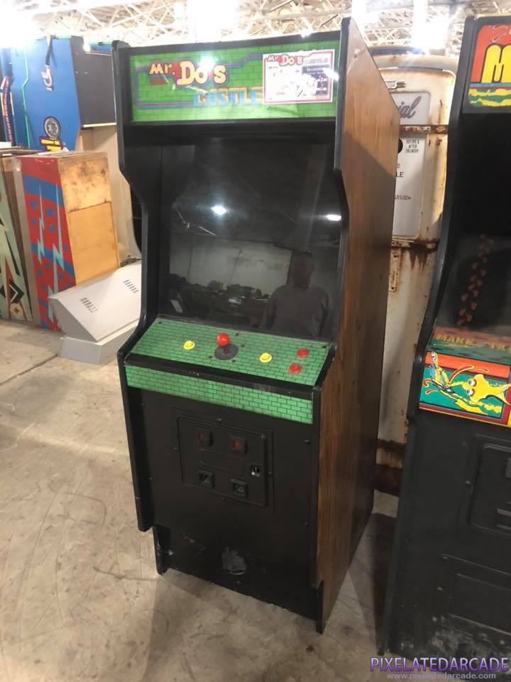 Mr. Do!'s Castle Photo: Mr. Do!'s Castle in Centuri cabinet