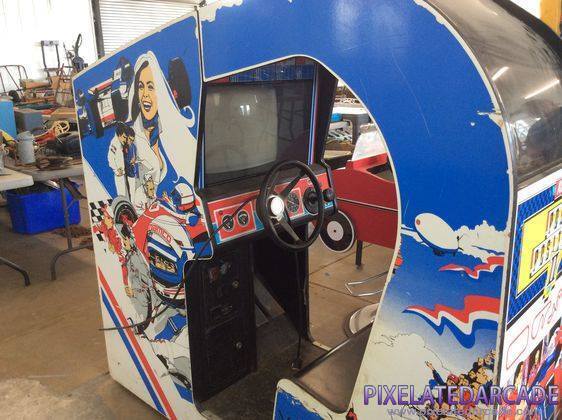 Pole Position II Photo: Pole Position II cockpit arcade cabinet