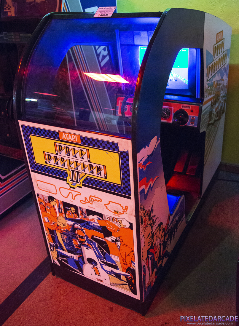Pole Position II Photo: Pole Position II cockpit arcade cabinet