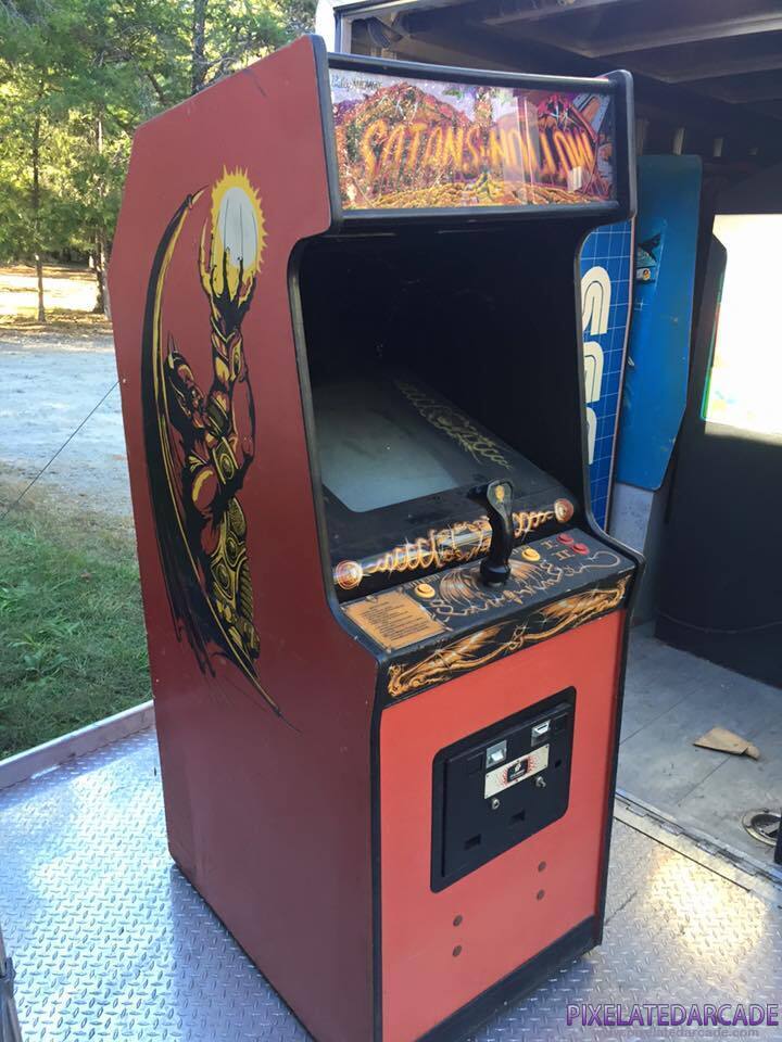 Satan's Hollow Photo: Satan's Hollow upright arcade cabinet
