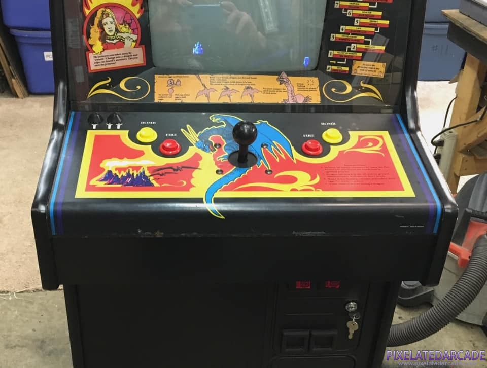 Dragon Spirit Photo: Dragon Spirit arcade cabinet - Controls