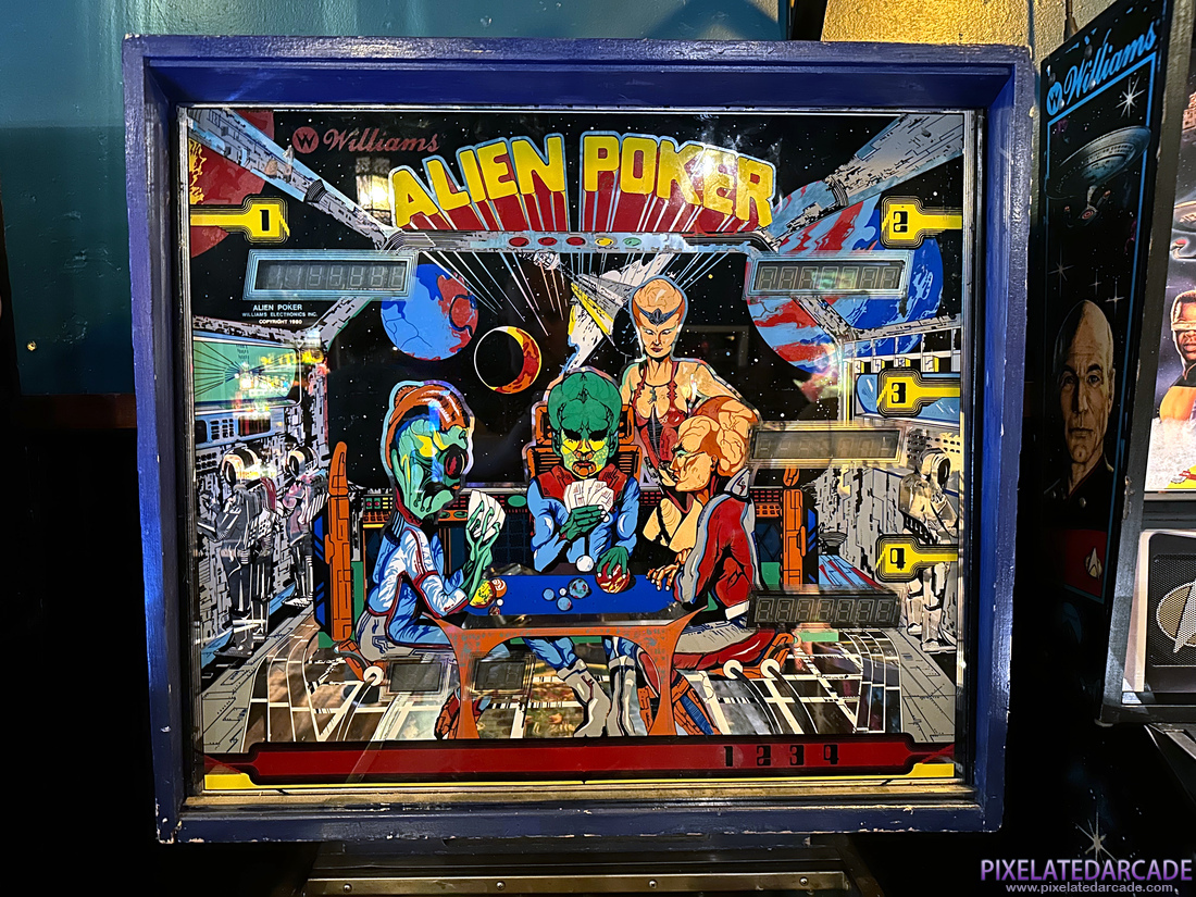 Alien Poker Photo: Alien Poker pinball cabinet - Backglass