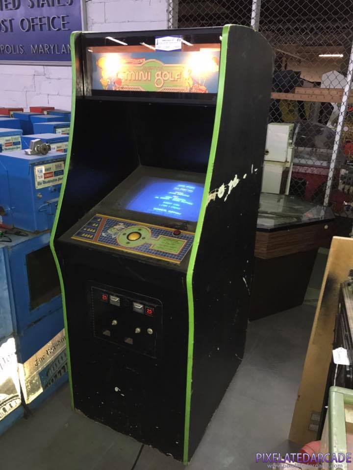 Mini Golf Photo: Mini Golf in Midway cabinet