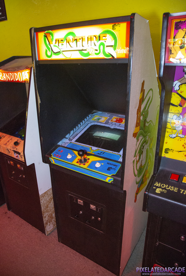 Venture Photo: Venture arcade cabinet