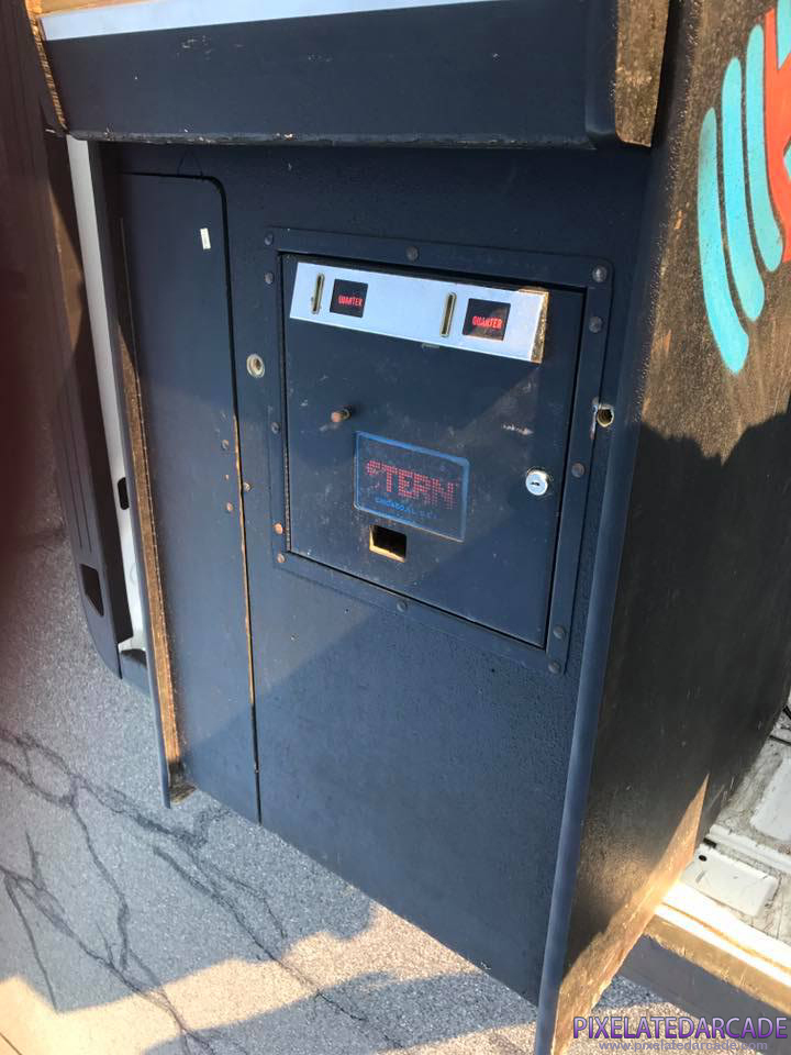 Berzerk Photo: Berserk arcade cabinet - coin box