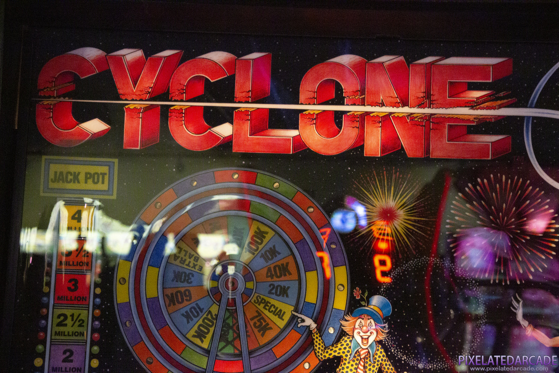 Cyclone Photo: Backglass detail