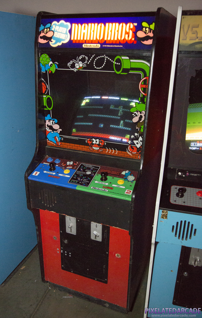 Mario Bros. Photo: Mario Bros. arcade cabinet (narrow cabinet version)