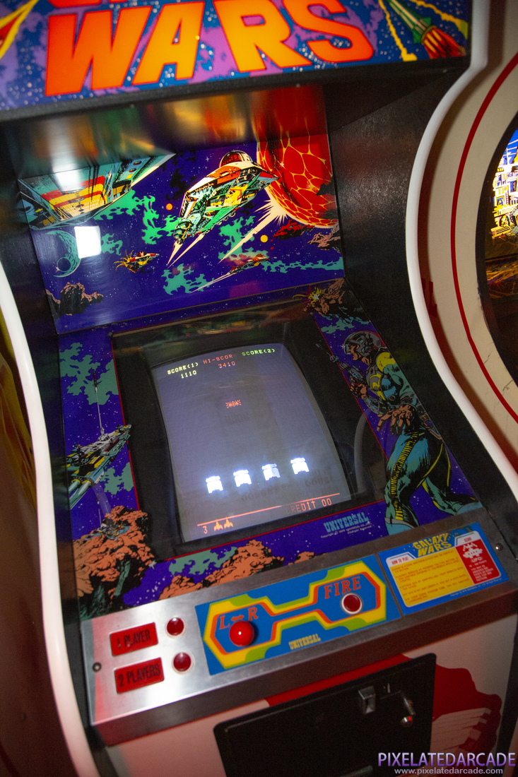 Galaxy Wars Photo: Galaxy Wars arcade cabinet - Monitor and controls