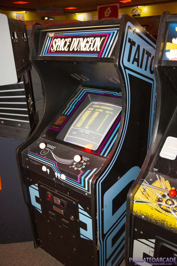 Space Dungeon Photo: Space Dungeon arcade cabinet