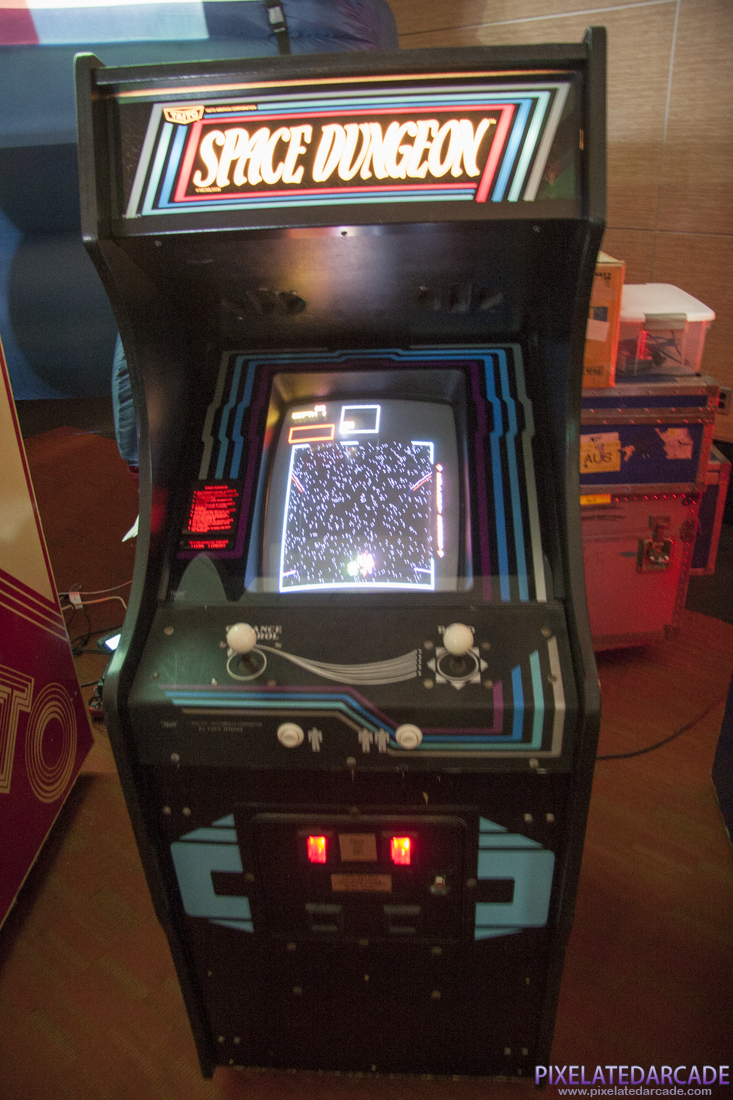Space Dungeon Photo: Space Dungeon arcade cabinet