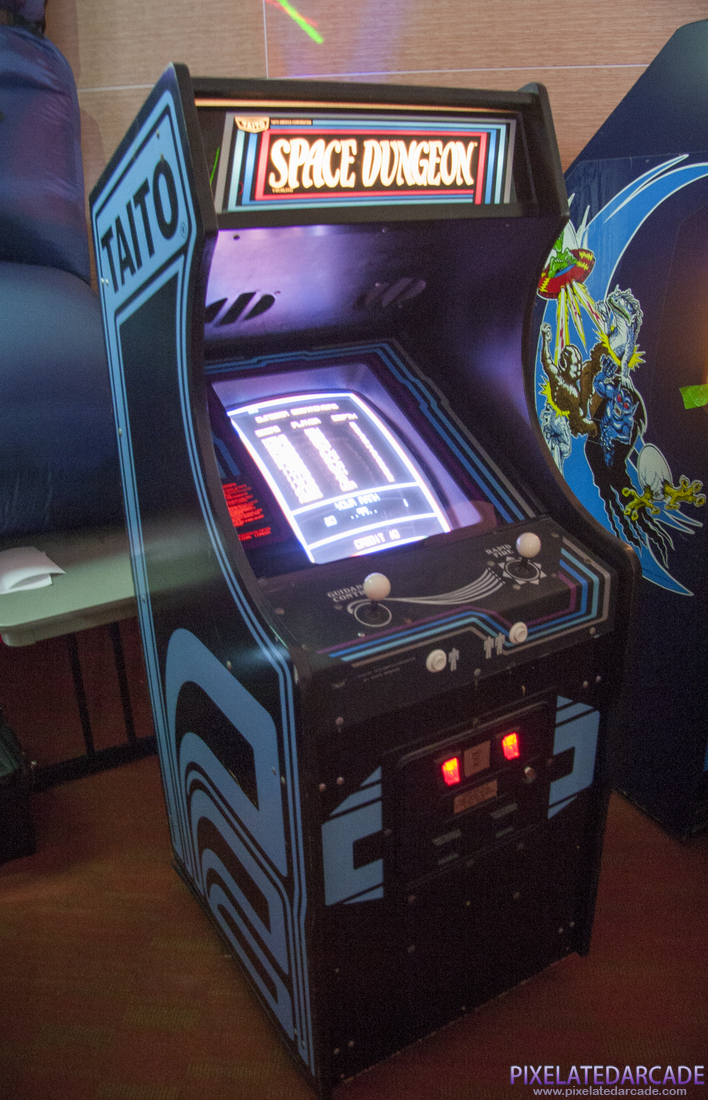 Space Dungeon Photo: Space Dungeon arcade cabinet