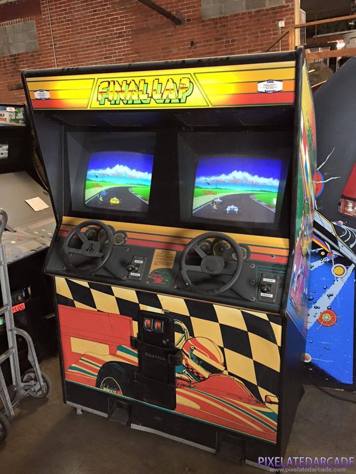 Final Lap Photo: Final Lap arcade cabinet
