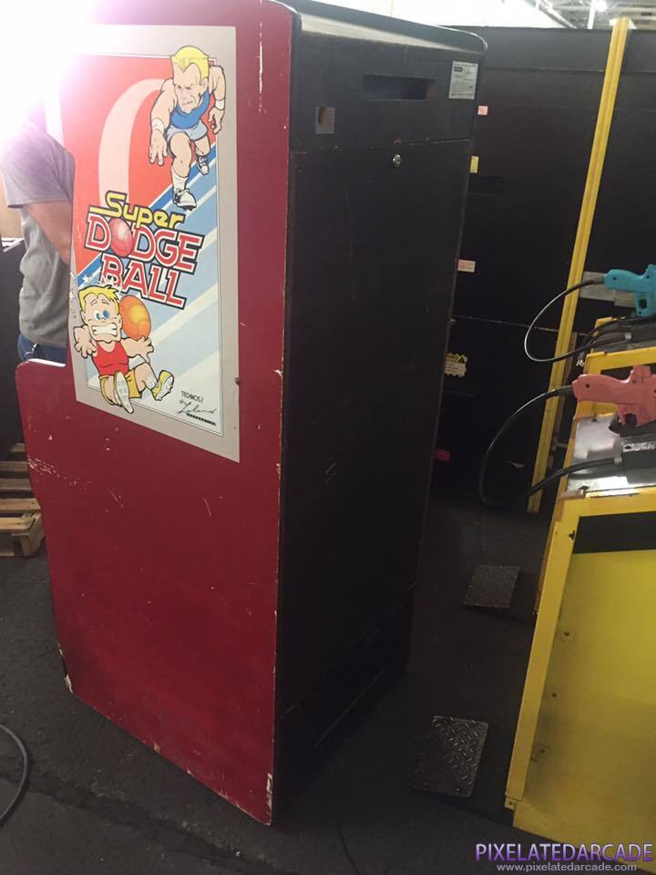 Super Dodge Ball Photo: Super Dodge Ball arcade cabinet - Back