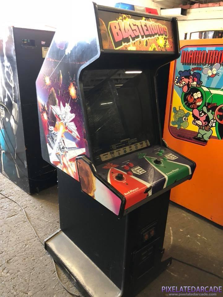 Blasteroids Photo: Blasteroids arcade cabinet
