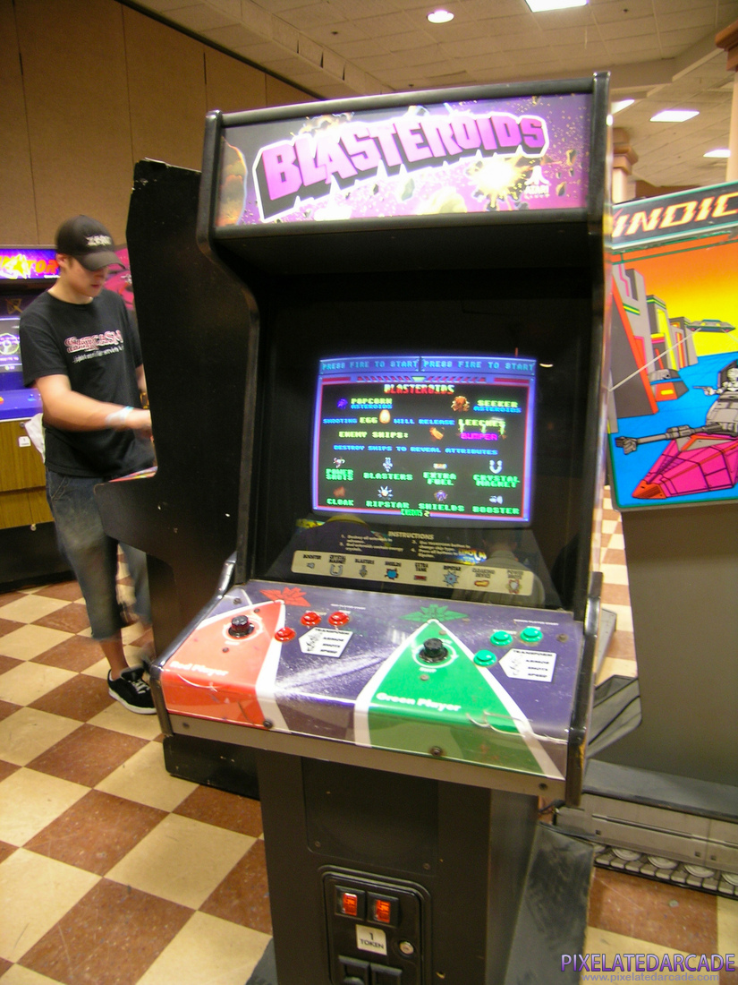 Blasteroids Photo: Blasteroids arcade cabinet