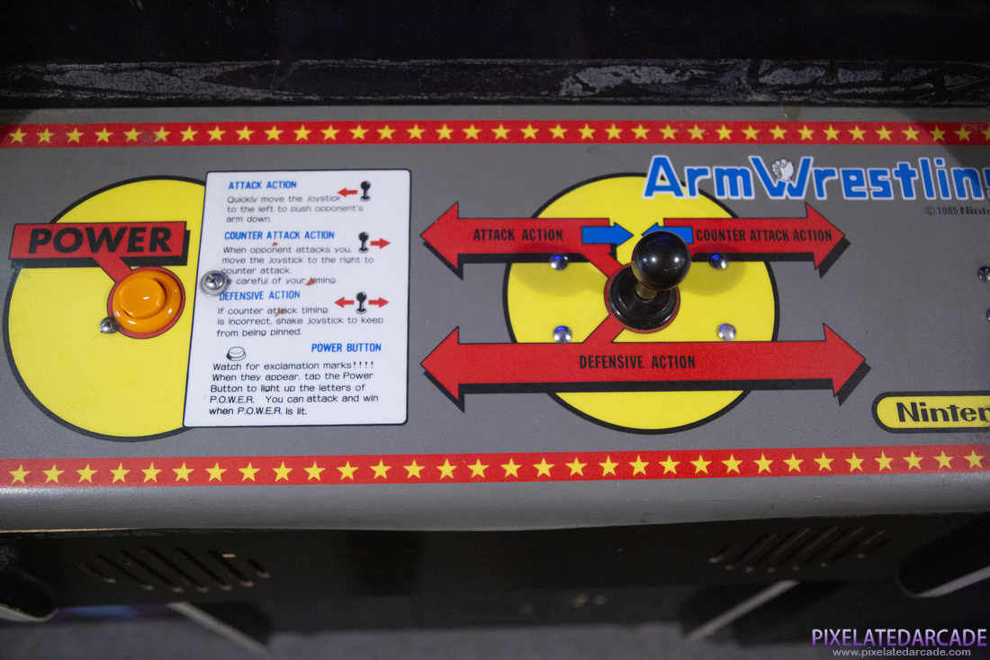 Arm Wrestling Photo: Arm Wrestling arcade cabinet - Control panel