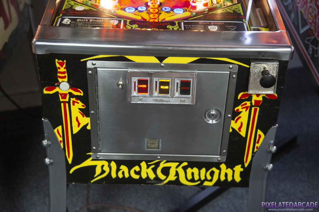 Black Knight Photo: Black Knight - Coinbox