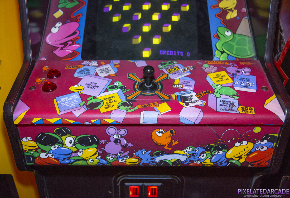 Q*bert's Qubes Photo: Q*bert's Qubes arcade cabinet - Controls