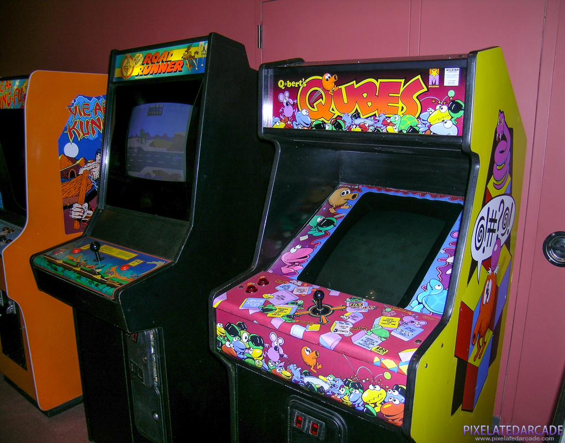 Q*bert's Qubes Photo: Q*bert's Qubes arcade cabinet at Classic Gaming Expo 2004