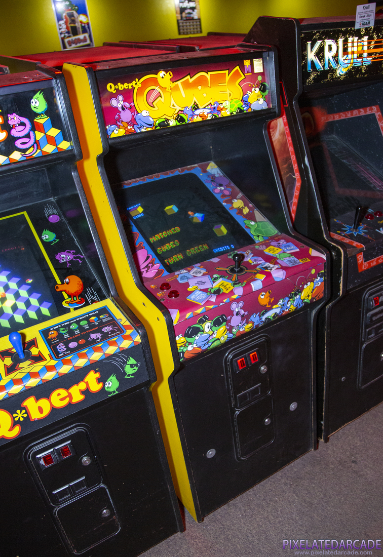 Q*bert's Qubes Photo: Q*bert's Qubes arcade cabinet