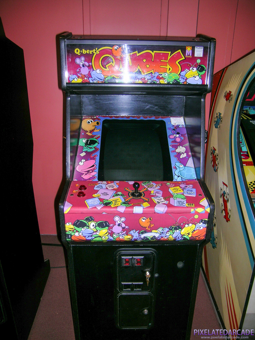 Q*bert's Qubes Photo: Q*bert's Qubes arcade cabinet at Classic Gaming Expo 2004