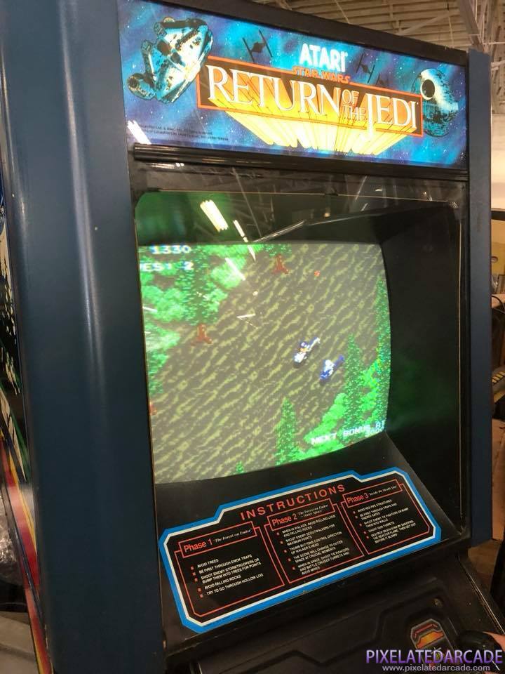 Star Wars: Return of the Jedi Photo: Return of the Jedi arcade cabinet - Monitor