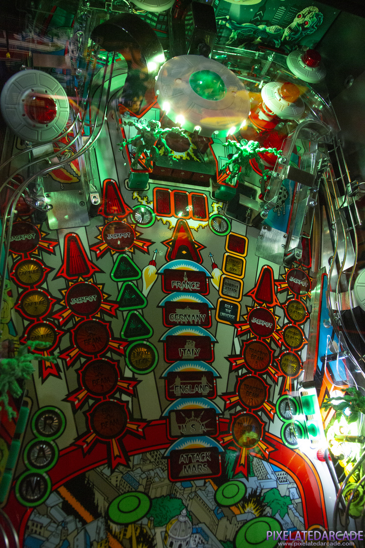 Attack from Mars Photo: Attack from Mars upper playfield