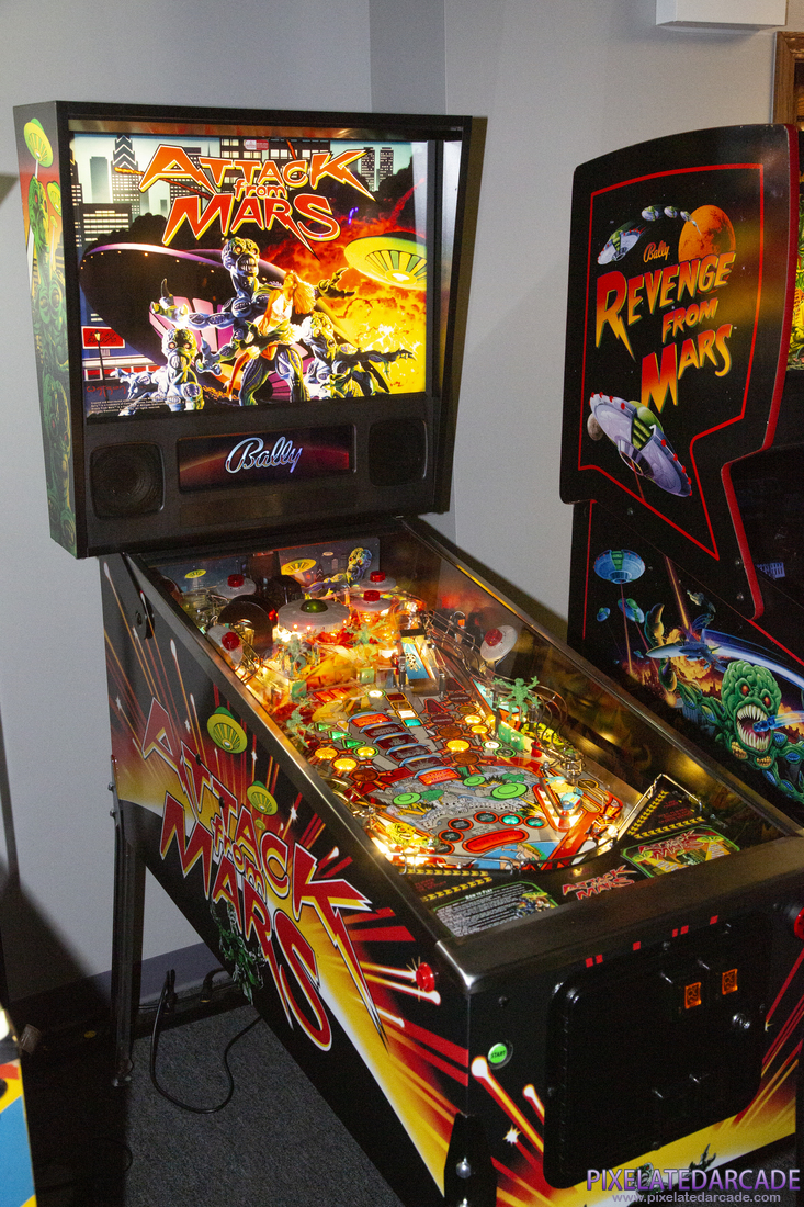 Attack from Mars Photo: Attack from Mars pinball cabinet