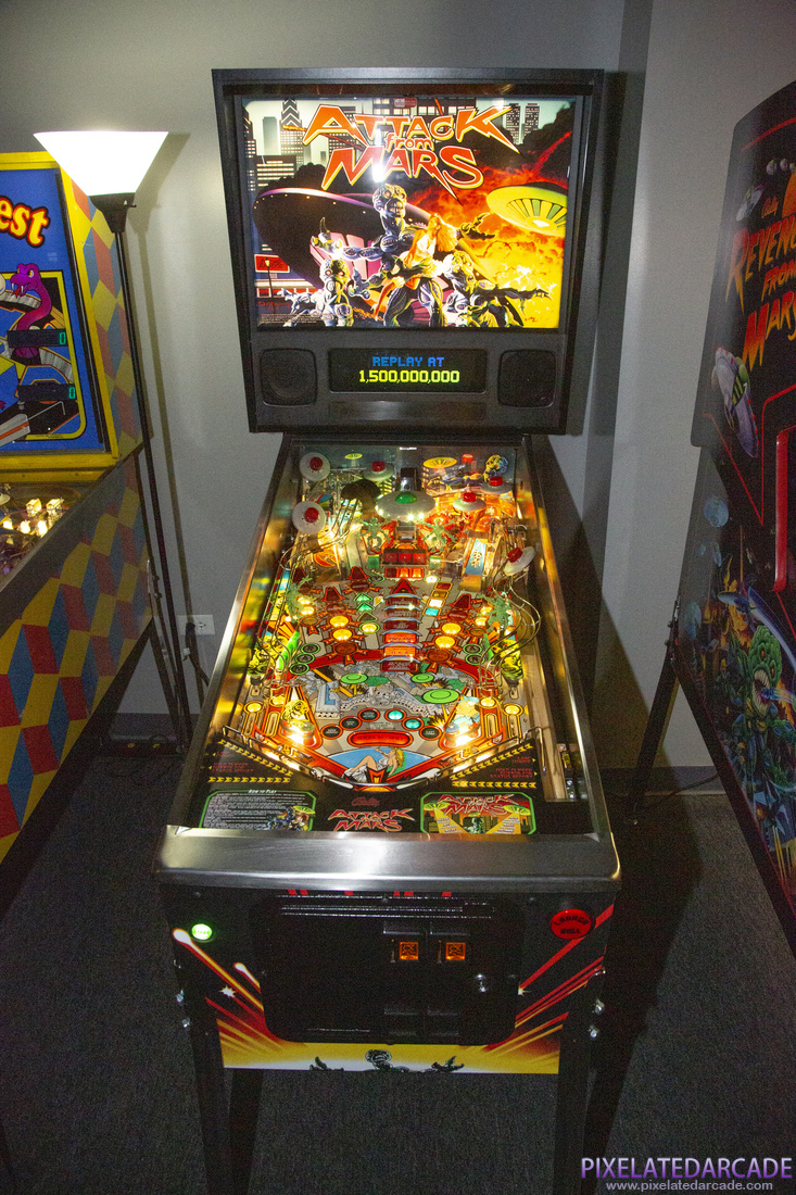 Attack from Mars Photo: Attack from Mars pinball cabinet