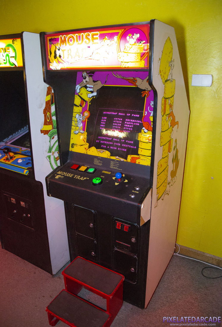 Mouse Trap Photo: Mouse Trap arcade cabinet