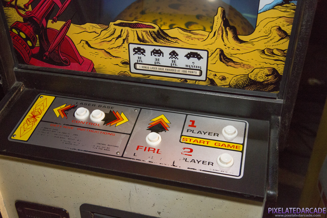 Space Invaders Photo: Space Invaders arcade control panel