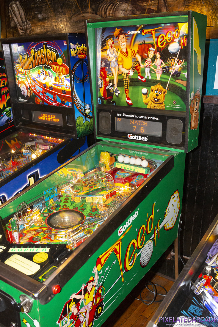 Tee'd Off Photo: Tee'd Off pinball cabinet