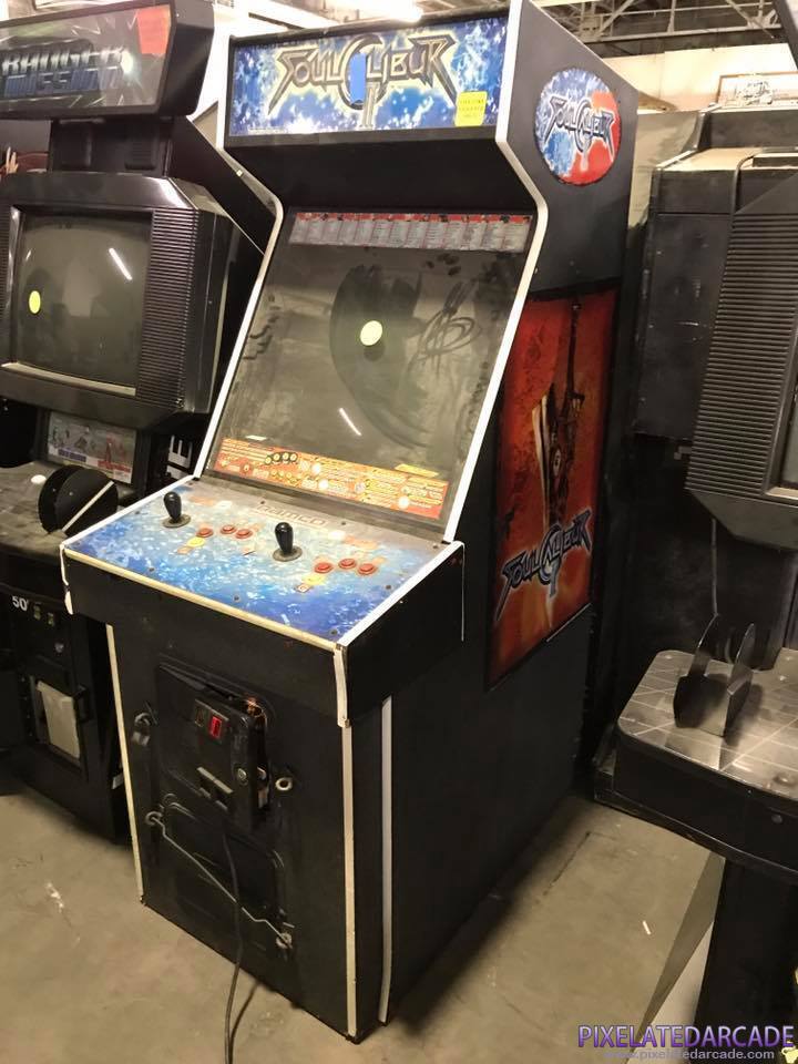 SoulCalibur II Photo: SoulCalibur II arcade cabinet