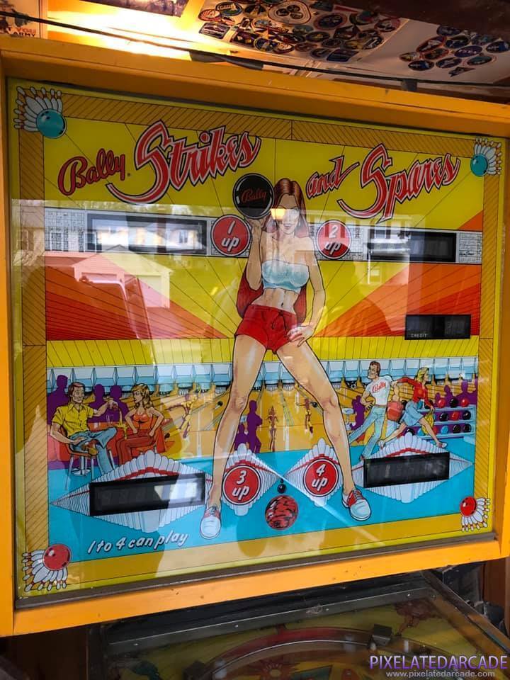 Strikes and Spares Photo: Strikes and Spares - Backglass