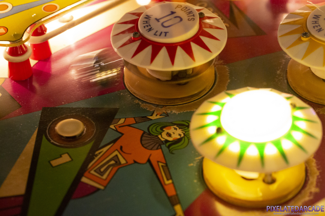 Doozie Photo: Doozie - Upper playfield detail