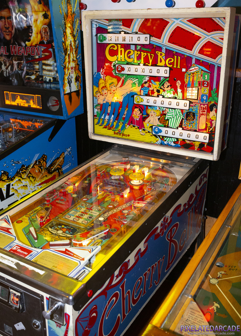 Cherry Bell Photo: Cherry Bell pinball cabinet