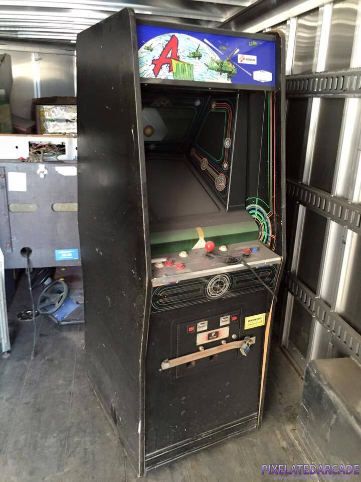 Ajax Photo: Ajax in Tron cabinet