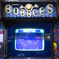 Bubbles arcade cabinet - Monitor and marquee