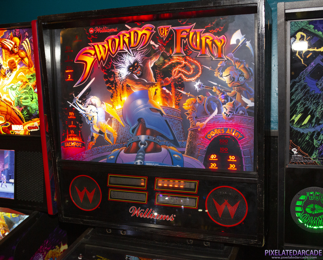 Swords of Fury Photo: Swords of Fury pinball cabinet - Backbox