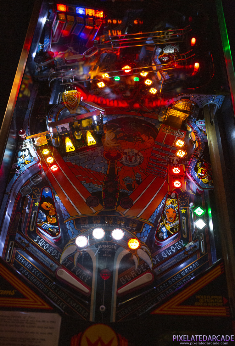 Swords of Fury Photo: Swords of Fury pinball cabinet - Playfield