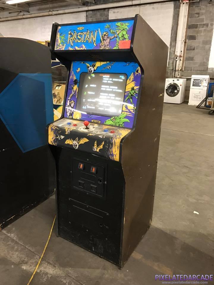Rastan Photo: Rastan in Joust cabinet