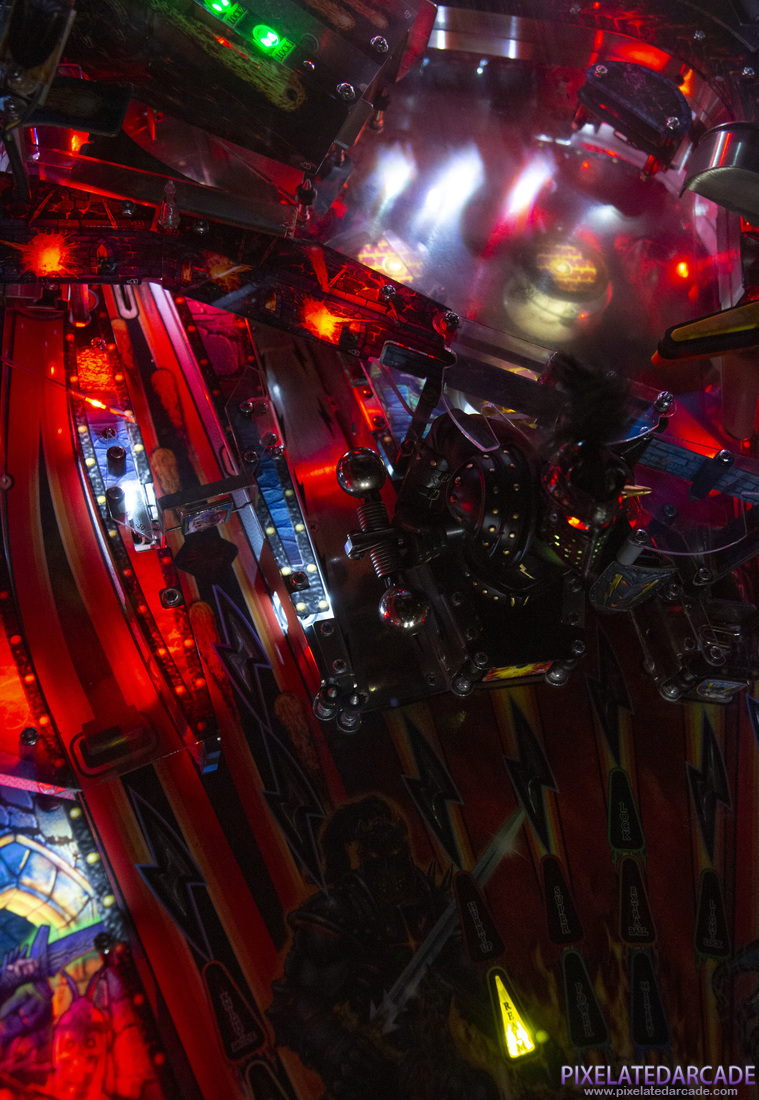 Black Knight: Sword of Rage Photo: Black Knight: Sword of Rage playfield detail