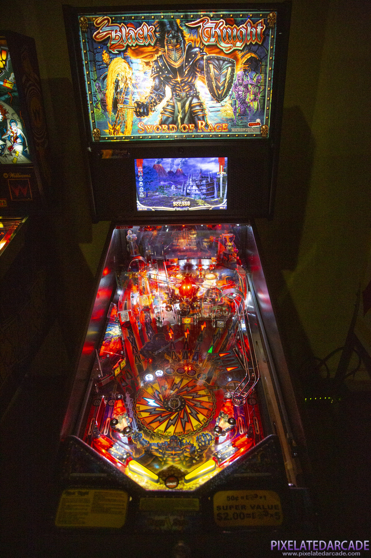 Black Knight: Sword of Rage Photo: Black Knight: Sword of Rage - Pro Edition pinball cabinet
