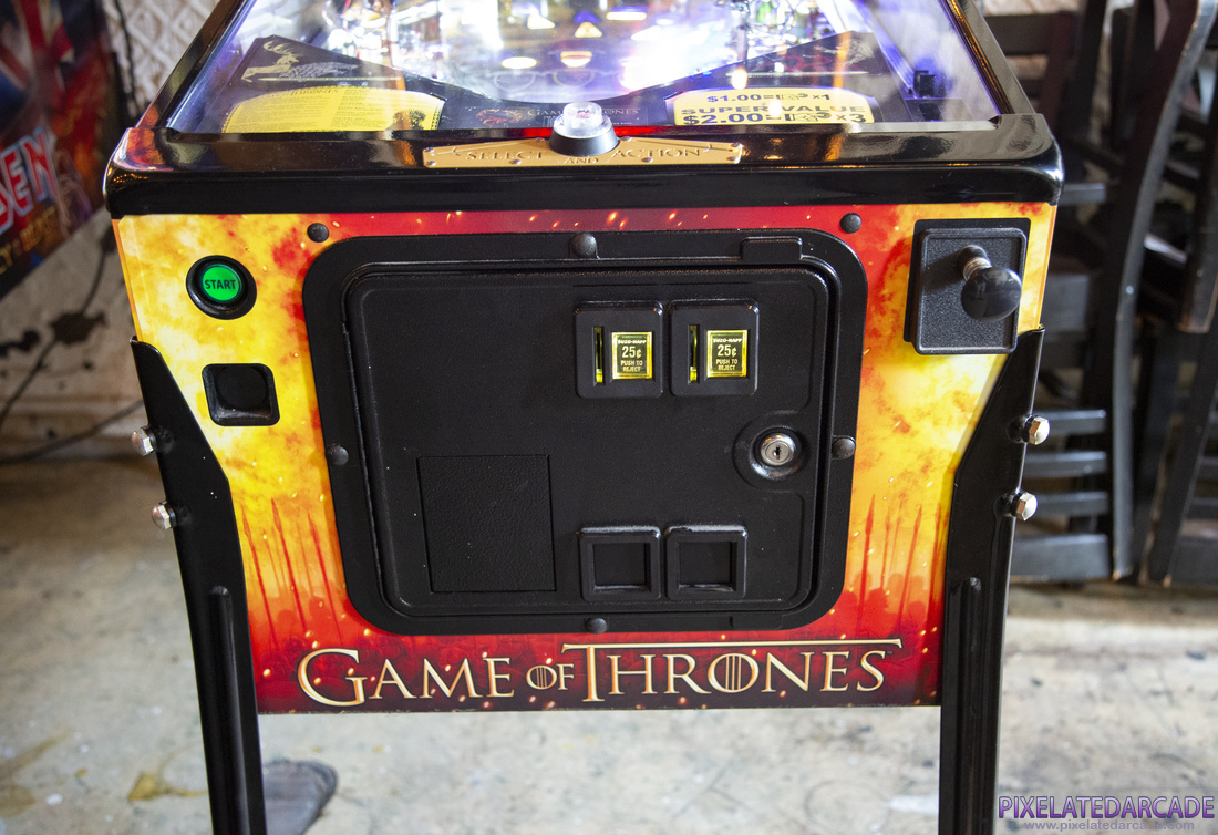 Game of Thrones Photo: Game of Thrones Limited Edition - Cabinet front